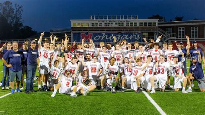 'Texas 6' shines light on small-town high school football