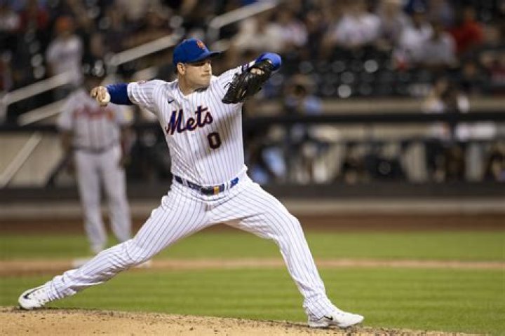 Adam Ottavino declines Mets option to test MLB free agency