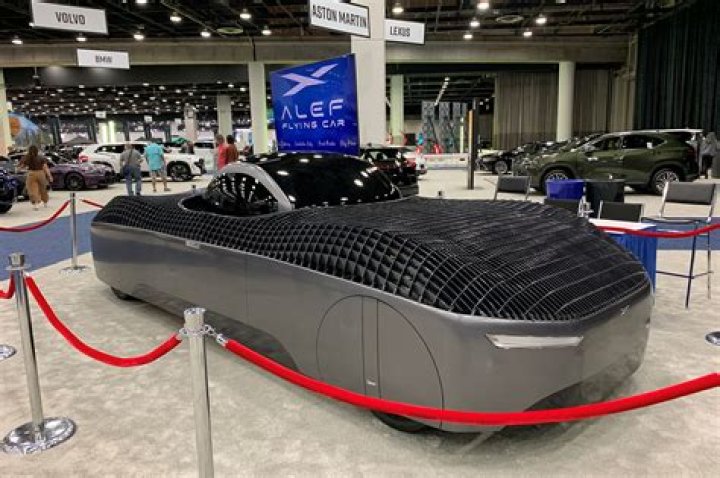 Alef Aeronautics's flying car soars at Detroit Auto Show