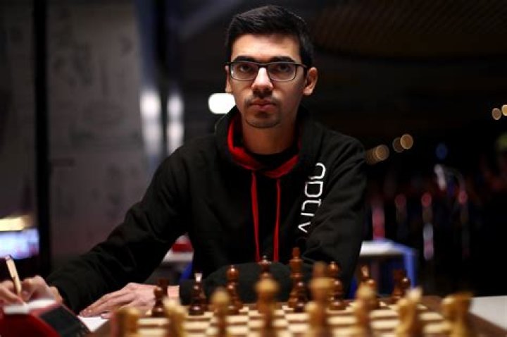 Chess prodigy Anish Giri claims he was hacked after Twitter tirade against opponents