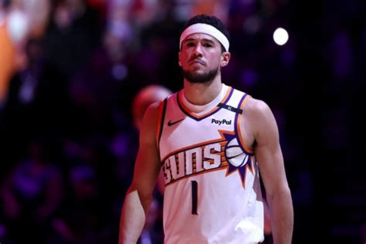 Devin Booker skips media after Suns' season-ending blowout loss