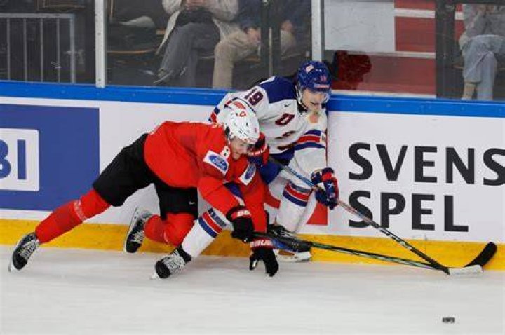Flyers prospect Cutter Gauthier traded to Ducks