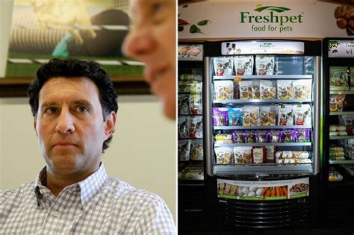 Freshpet investors howl as execs work for rival pet-food seller
