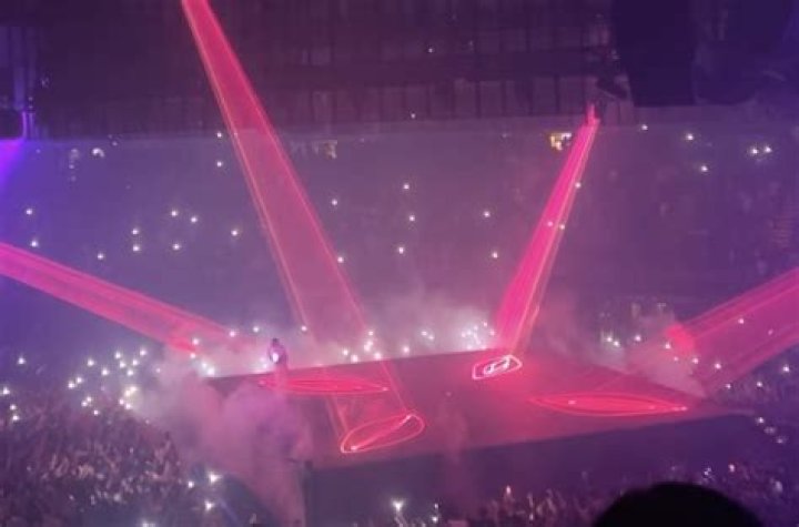 How to get last-minute Drake 'It's All A Blur' tickets in Toronto