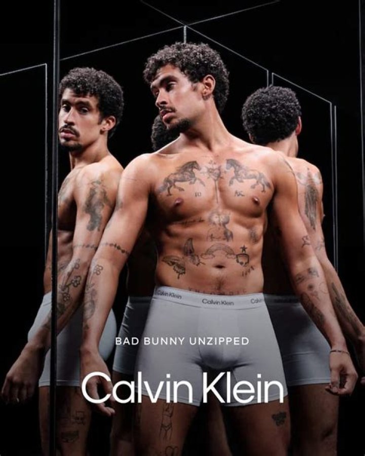 Jeremy Allen White's Calvin Klein ad hilariously gets the RNIB alt text treatment