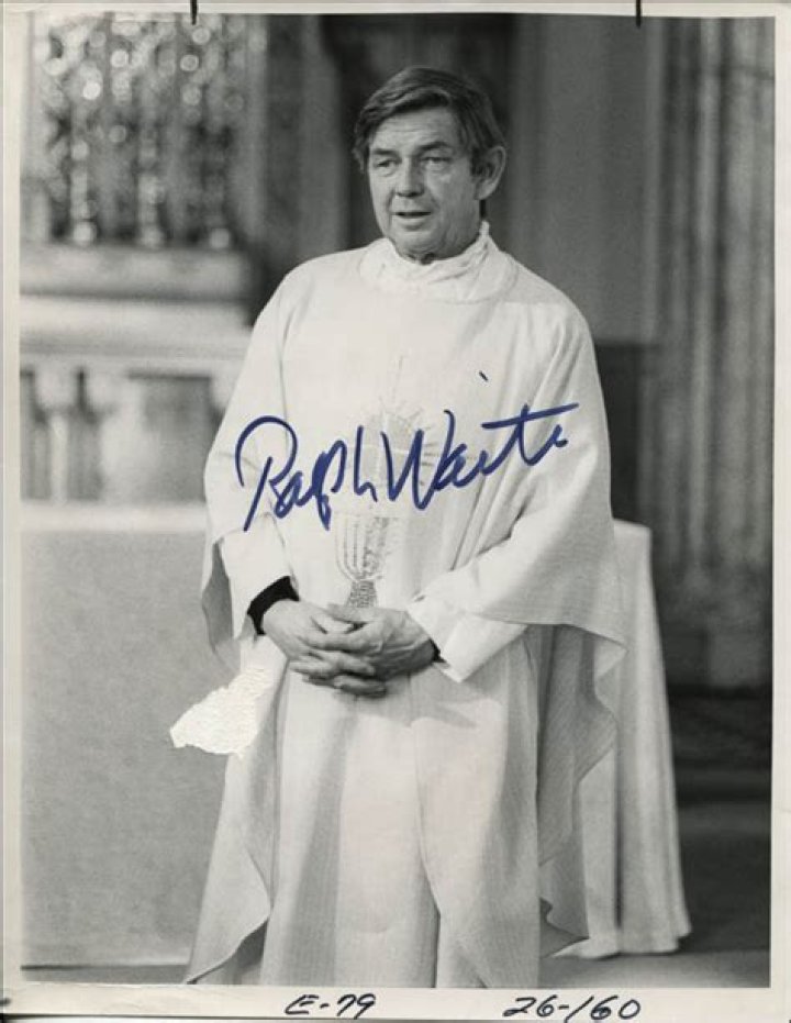 Michael Learned ‘never slept’ with Ralph Waite