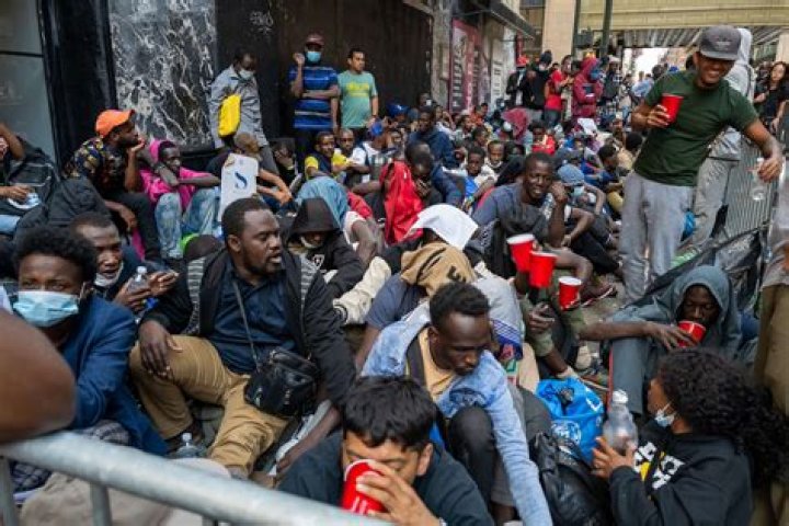 Migrant mob makes grab for $5,300 in designer sunglasses from NYC Bloomingdale's
