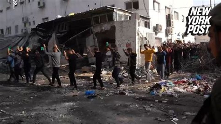 Moment IDF soldiers capture 70 armed Hamas terrorists