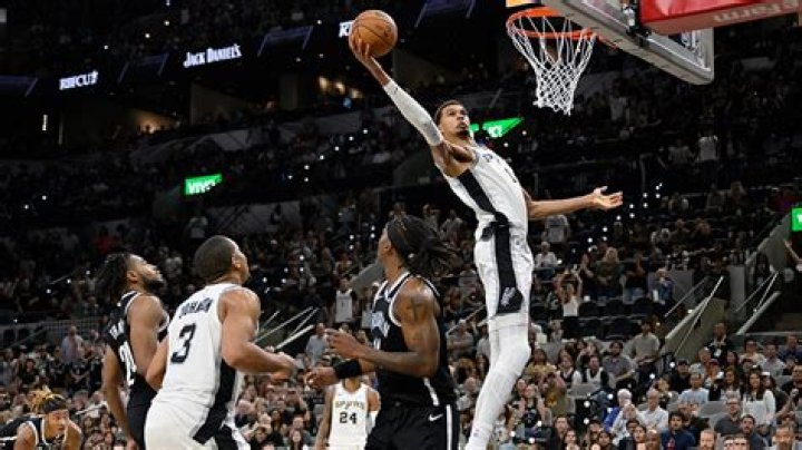 Nets' Cam Thomas curiously absent for last shot in loss to Spurs