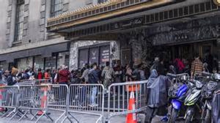 NYC now preparing to spend staggering extra $1B on hotels alone to shelter migrants for three more years
