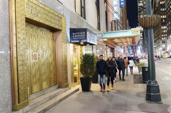 NYC’s hottest new bars are really underground