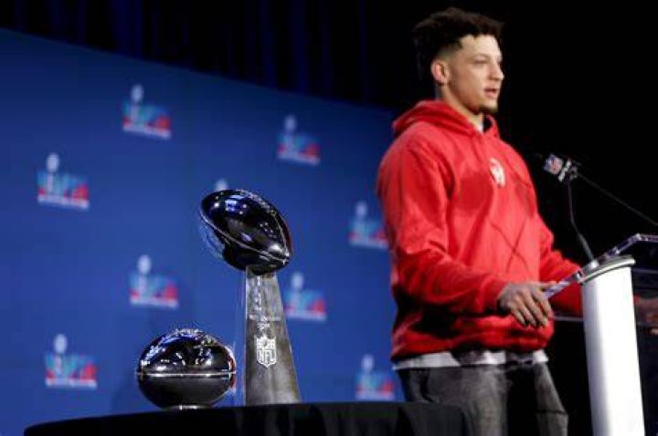 Patrick Mahomes favored, Josh Allen close second