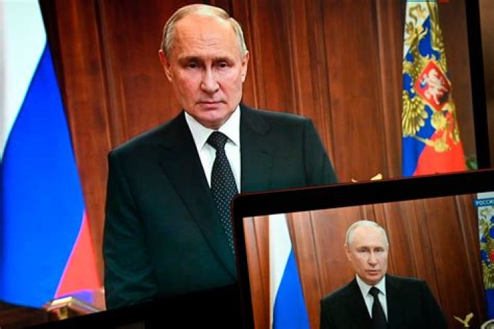 Putin 'appeared nervous' in speech denouncing Wagner Group