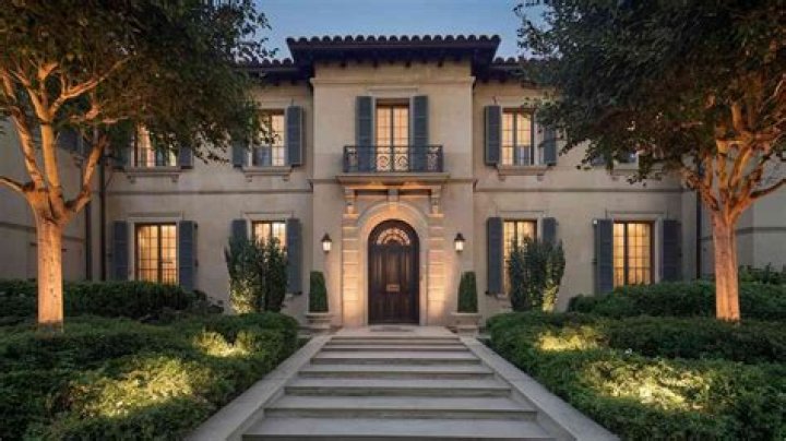 Randall Emmett re-lists LA home for $4.9M