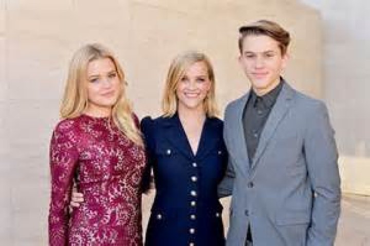 Reese Witherspoon's son Deacon faces 'nepo-baby' backlash after showing off luxe NYC apartment
