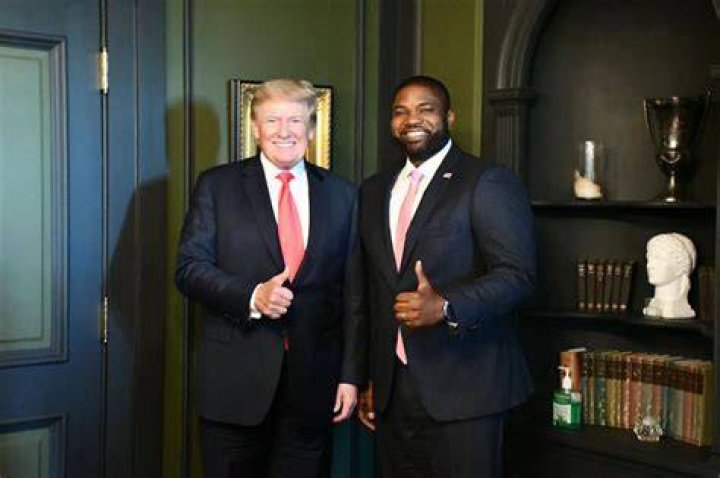 Rep. Donalds meets with Trump amid Congressional Black Caucus feud