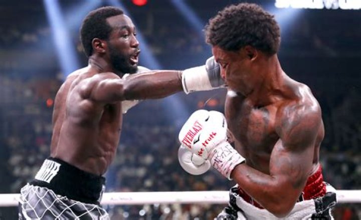 Terence Crawford beats Errol Spence to become one of greatest welterweights ever