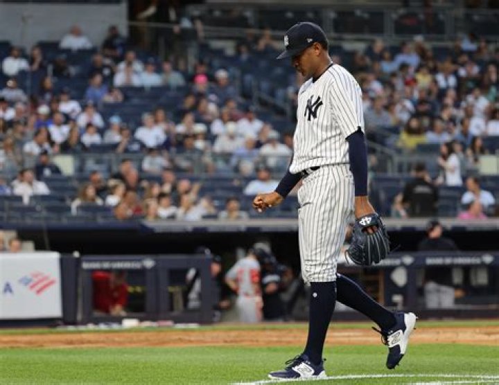 Twins finally beat Yankees and they did it in style